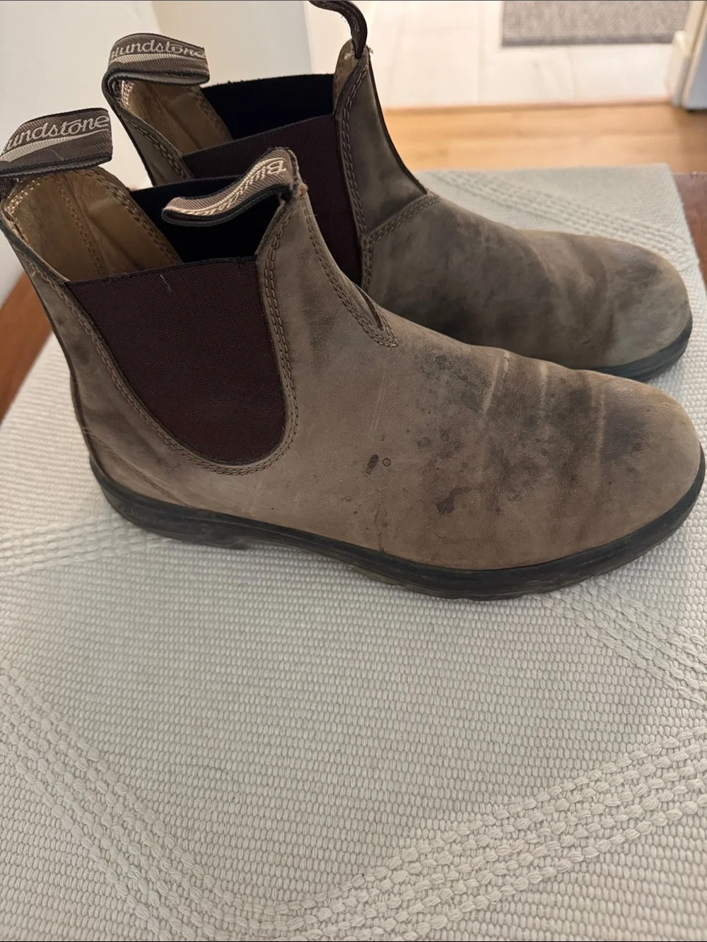 Blundstones Rustic Brown Boots